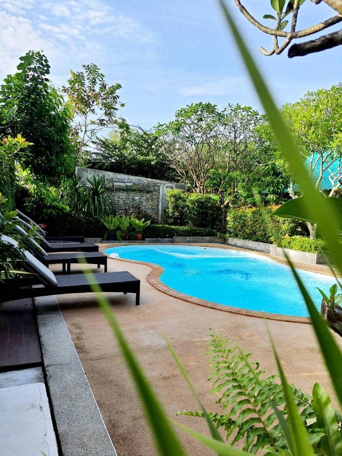 Areeya Phubeach Resort Coliving Coworking Ao Nang 外观 照片